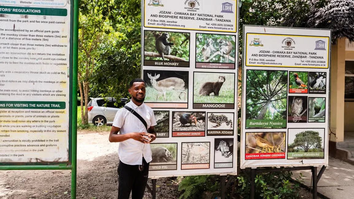 Zanzibar: Prison Island and Jozani Forest Guided Tour with Boat Ride