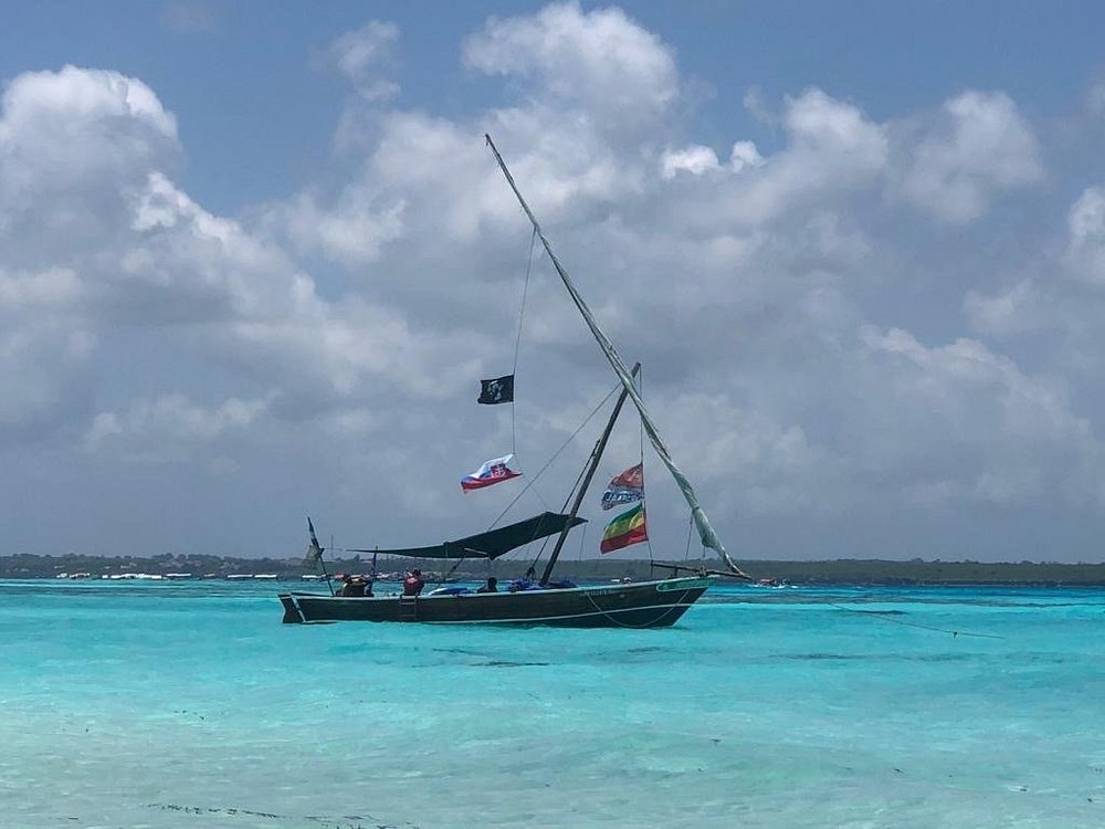 Zanzibar: Private Mnemba Island Snorkeling Tour with Hotel Pickup