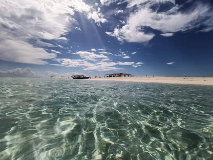 Zanzibar: Private Nakupenda Sandbank Boat Tour with Seafood Lunch for Couples