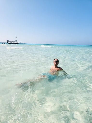 Zanzibar: Private Snorkeling with Dolphins Tour at Mnemba Atoll with Sandbank Stop
