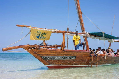 Zanzibar: Safari Blue and Kwale Island Snorkeling Day Trip with Seafood Lunch