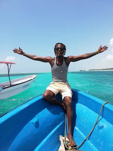 Zanzibar: Snorkel with Starfish, Blue Lagoon and The Rock Restaurant Tour