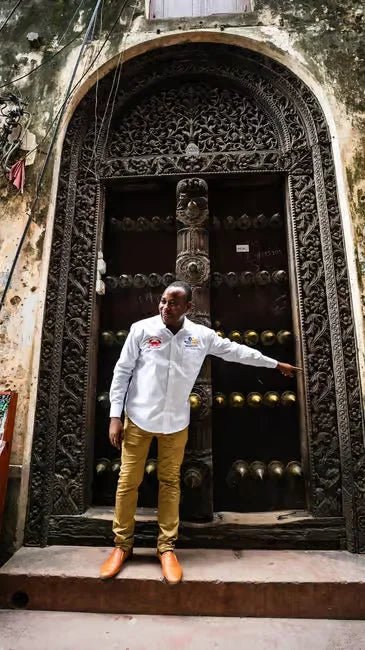 Zanzibar: Stone Town History and Jozani Forest Red Colobus Tour