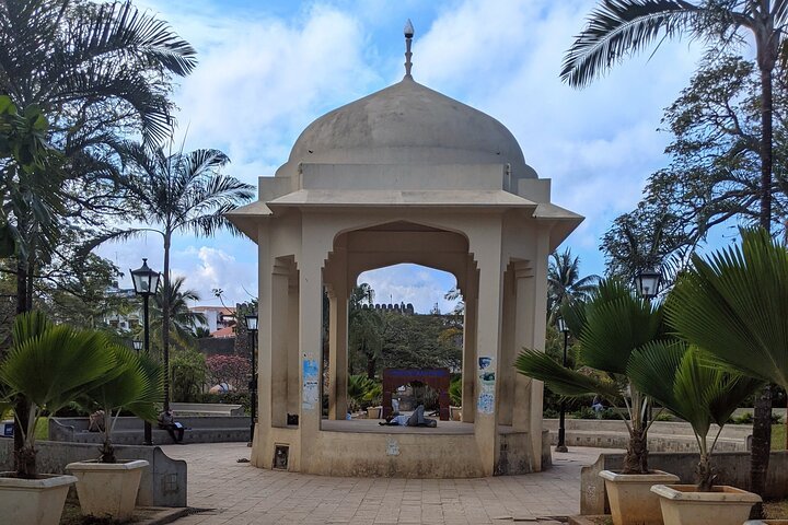 Zanzibar: Stone Town, Spice Farm and Prison Island Full - Day Private Tour