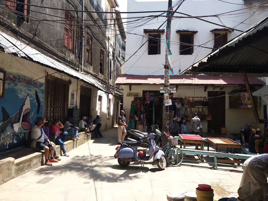 Zanzibar: Stone Town Walking Tour and Spice Farm Experience with Lunch