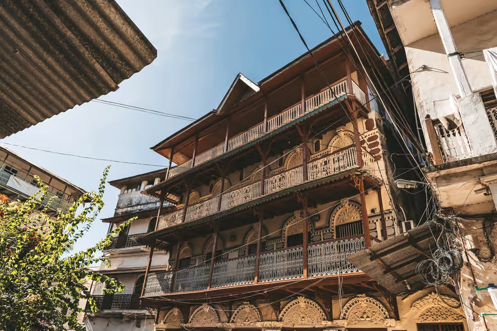 Zanzibar: Stone Town Walking Tour with Guide and Hotel Pickup