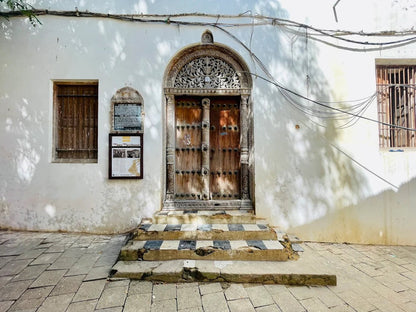 Zanzibar: Stone Town Walking Tour with Lunch and a Local Guide