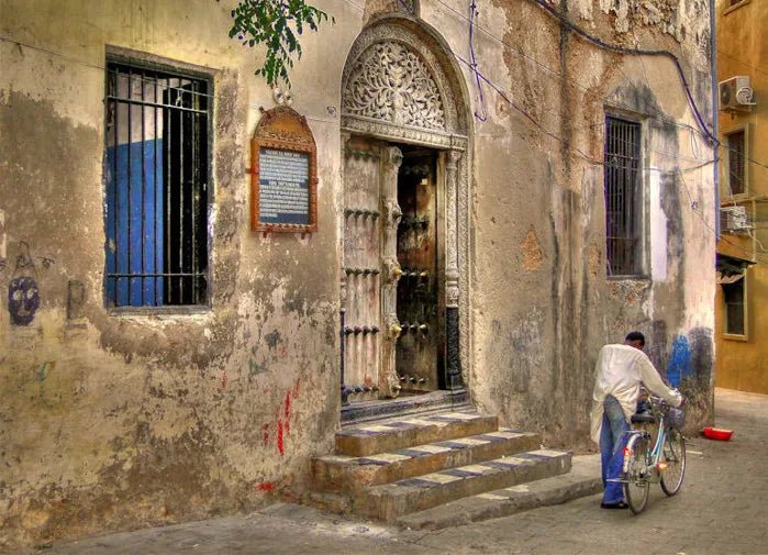 Zanzibar: Stone Town Walking Tour with Lunch and a Local Guide