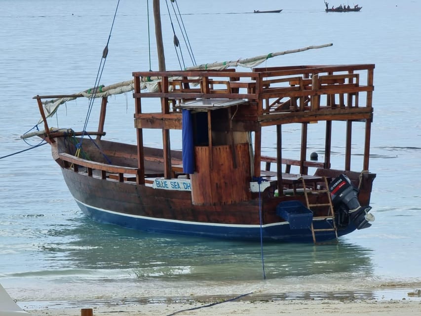 Zanzibar: Traditional Sunset Dhow Cruise from Nungwi or Kendwa
