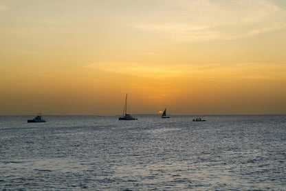 Zanzibar: Traditional Sunset Dhow Cruise from Nungwi with Music