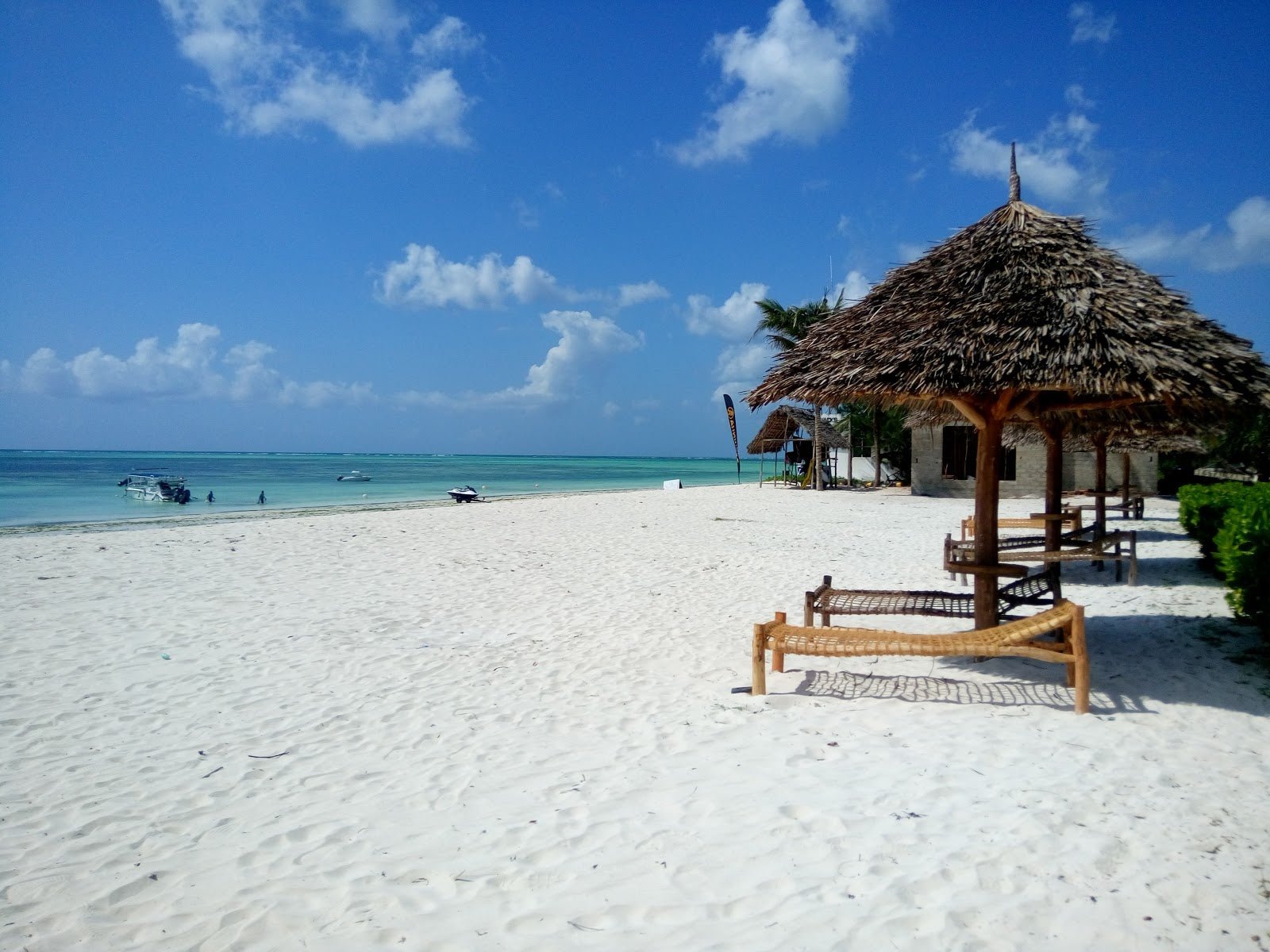 Zanzibar: Transparent Kayak Tour with Drone Photos