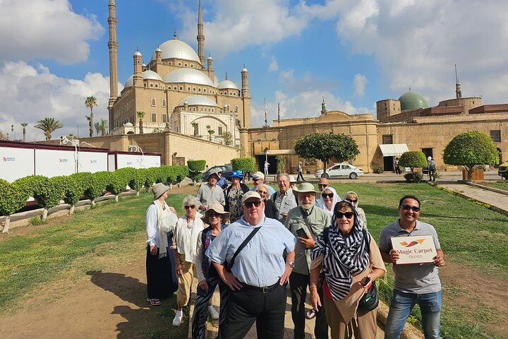 Cairo: Highlights Private Guided Day Tour