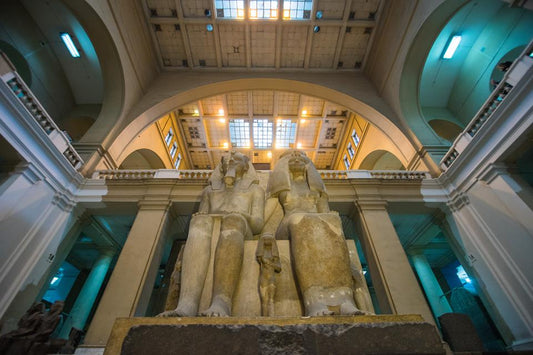 Il Cairo: Tour Guidato di un Giorno al Museo Egizio, Piramidi e Bazar