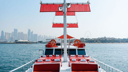 Dubai Marina: rejs żeglarski z grillem i pływaniem