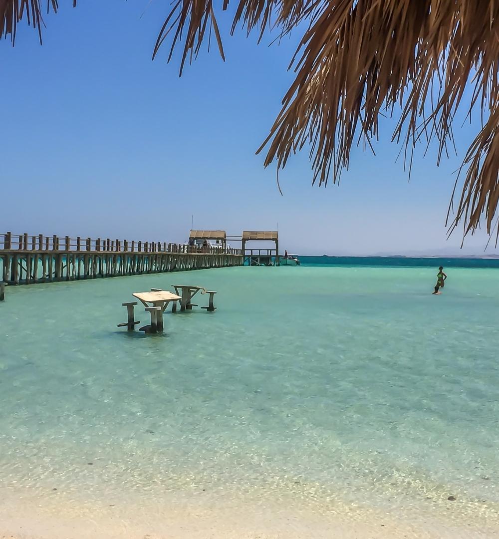 Hurghada: Snorkling 6 i 1 yachttur med buffélunsj