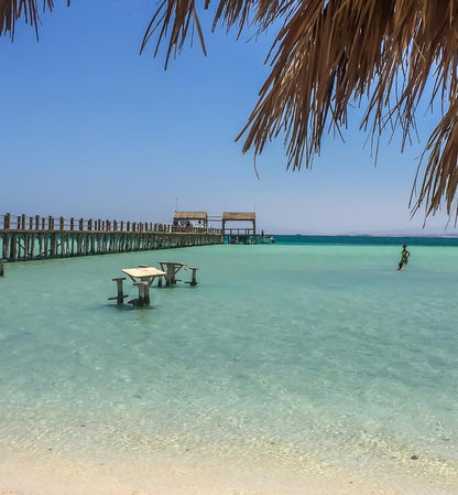 Hurghada: Snorkling 6 i 1 yachttur med buffélunsj