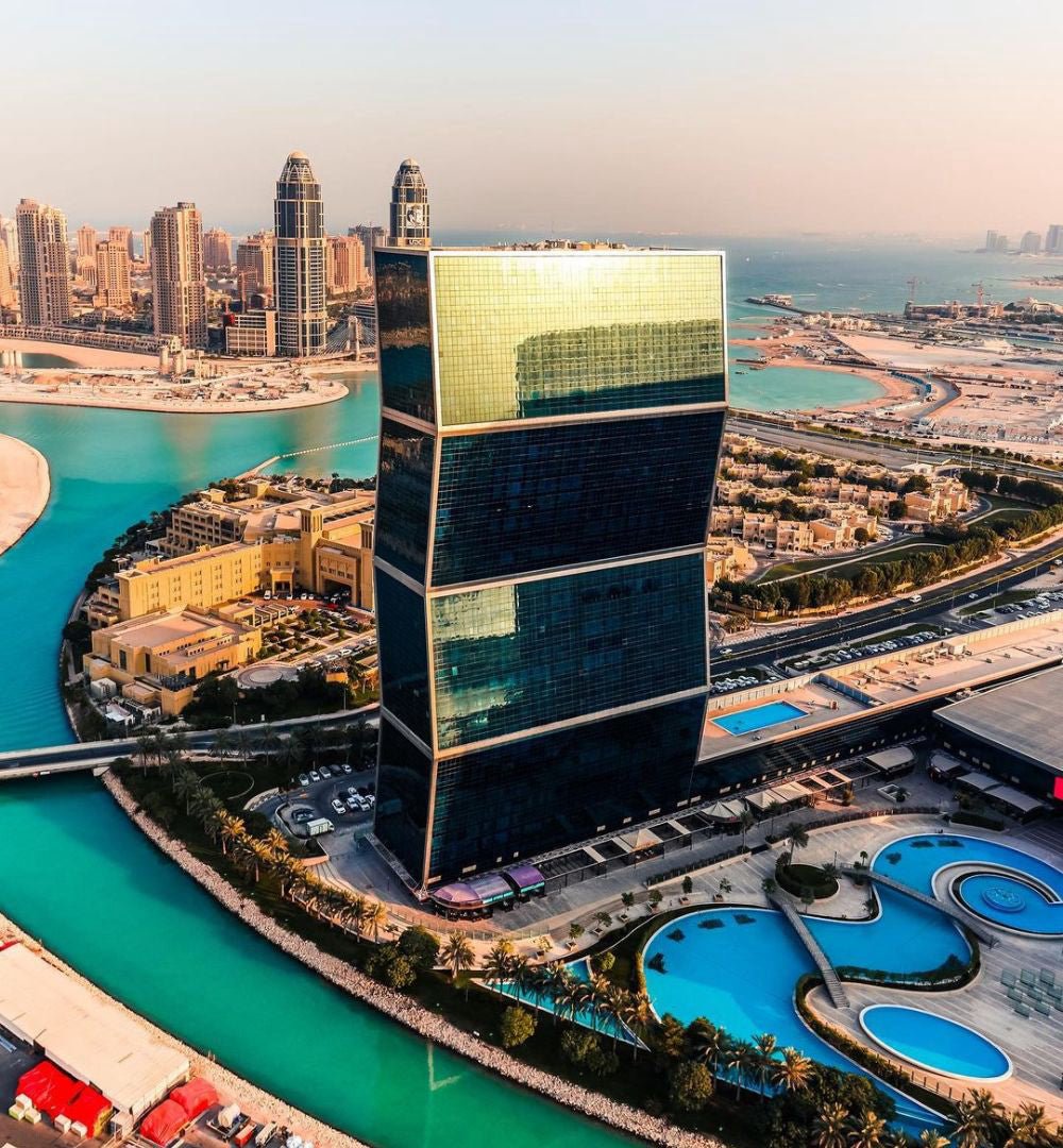 الدوحة: جولة بالهليكوبتر فوق الدوحة (ما يصل إلى 4 ركاب)