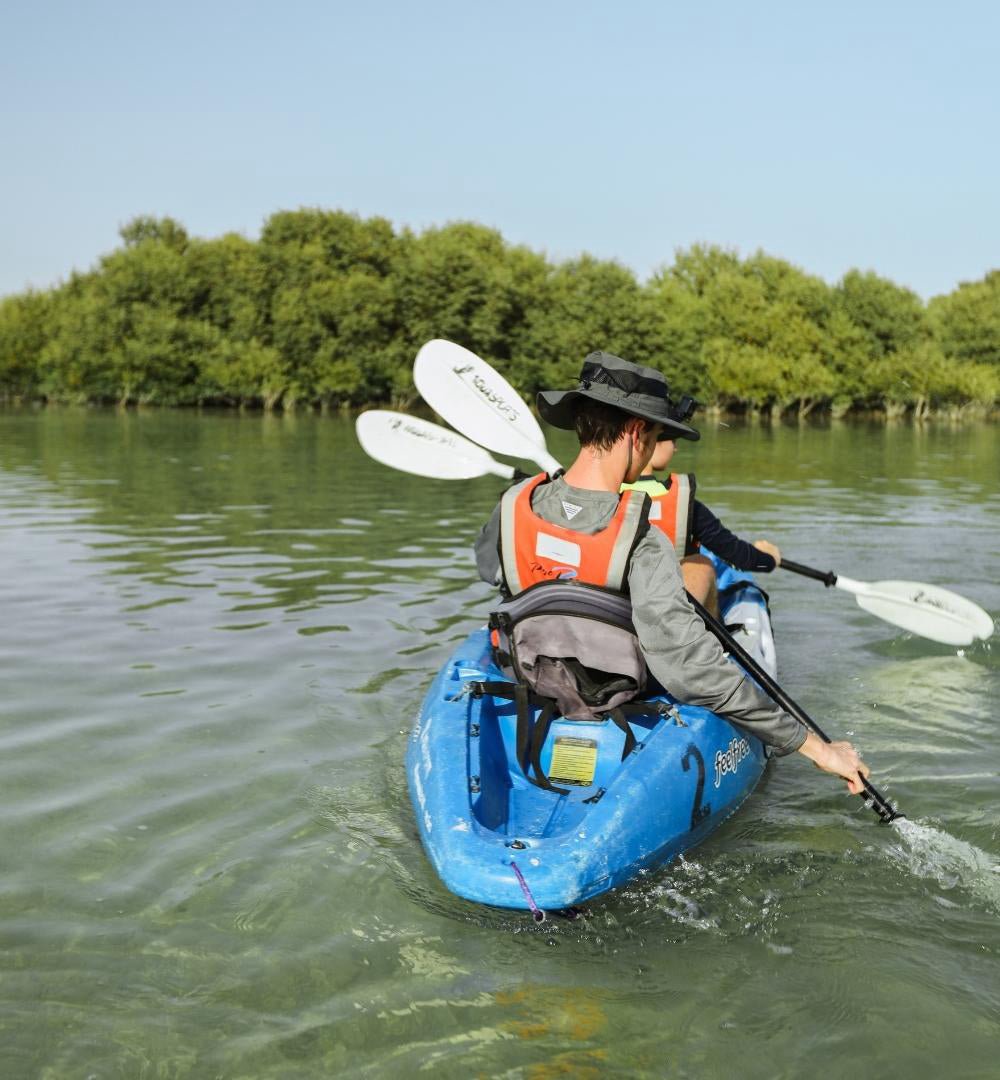 Doha : expérience de kayak dans les mangroves sur l'île violette d'Al Khor