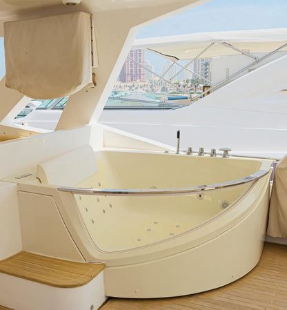 Doha: Privatausflug mit einer Luxusyacht
