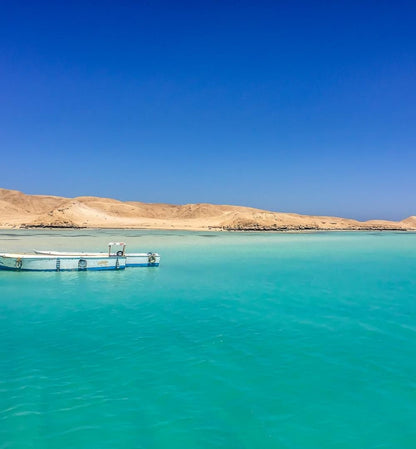 Hurghada: Snorkling 6 i 1 yachttur med buffélunsj