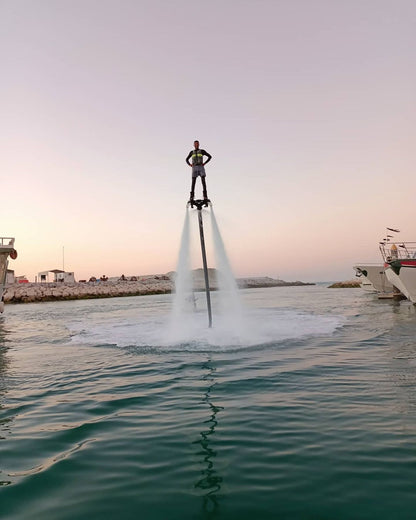 Dubai: 30-Minute Flyboard with Burj Al Arab Views