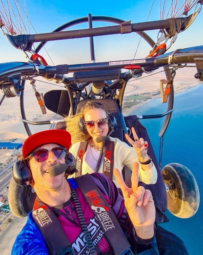 Doha: Sobrevoe o Deserto Sealine em Excursão Aérea de Paratrike