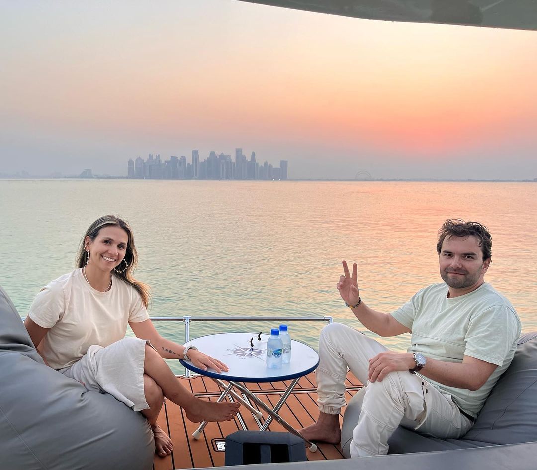 Doha: Rejs łodzią o zachodzie słońca i nocą wzdłuż Corniche w Doha
