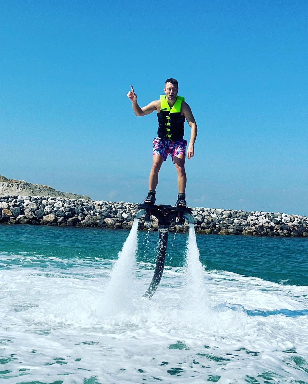 Dubaï : expérience combinée jet ski et flyboard à Dubaï