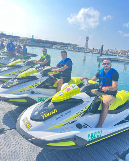 Dubaï : expérience combinée jet ski et flyboard à Dubaï