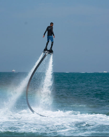 Dubaï : expérience combinée jet ski et flyboard à Dubaï