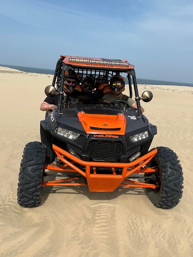 Doha : aventure en buggy dans les dunes sans chauffeur dans le désert Sealine du Qatar