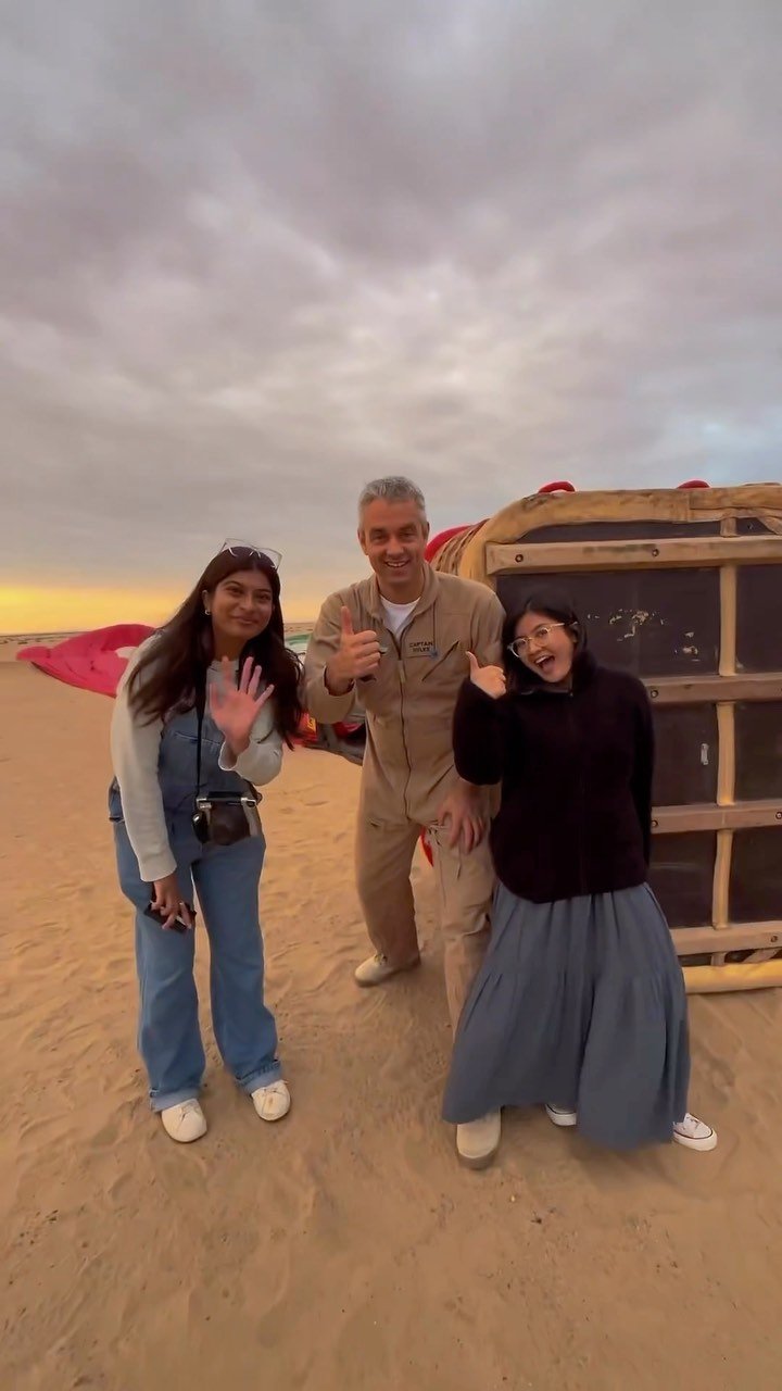 Dubai: Ultimate Private Hot Air Balloon Experience
