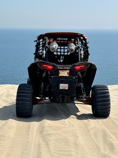 Doha : aventure en buggy dans les dunes sans chauffeur dans le désert Sealine du Qatar