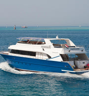 Hurghada: Excursión en yate 6 en 1 con snorkel y almuerzo buffet