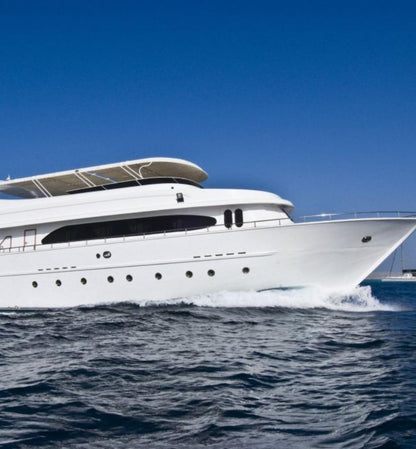 Hurghada: Snorkling 6 i 1 yachttur med buffélunsj