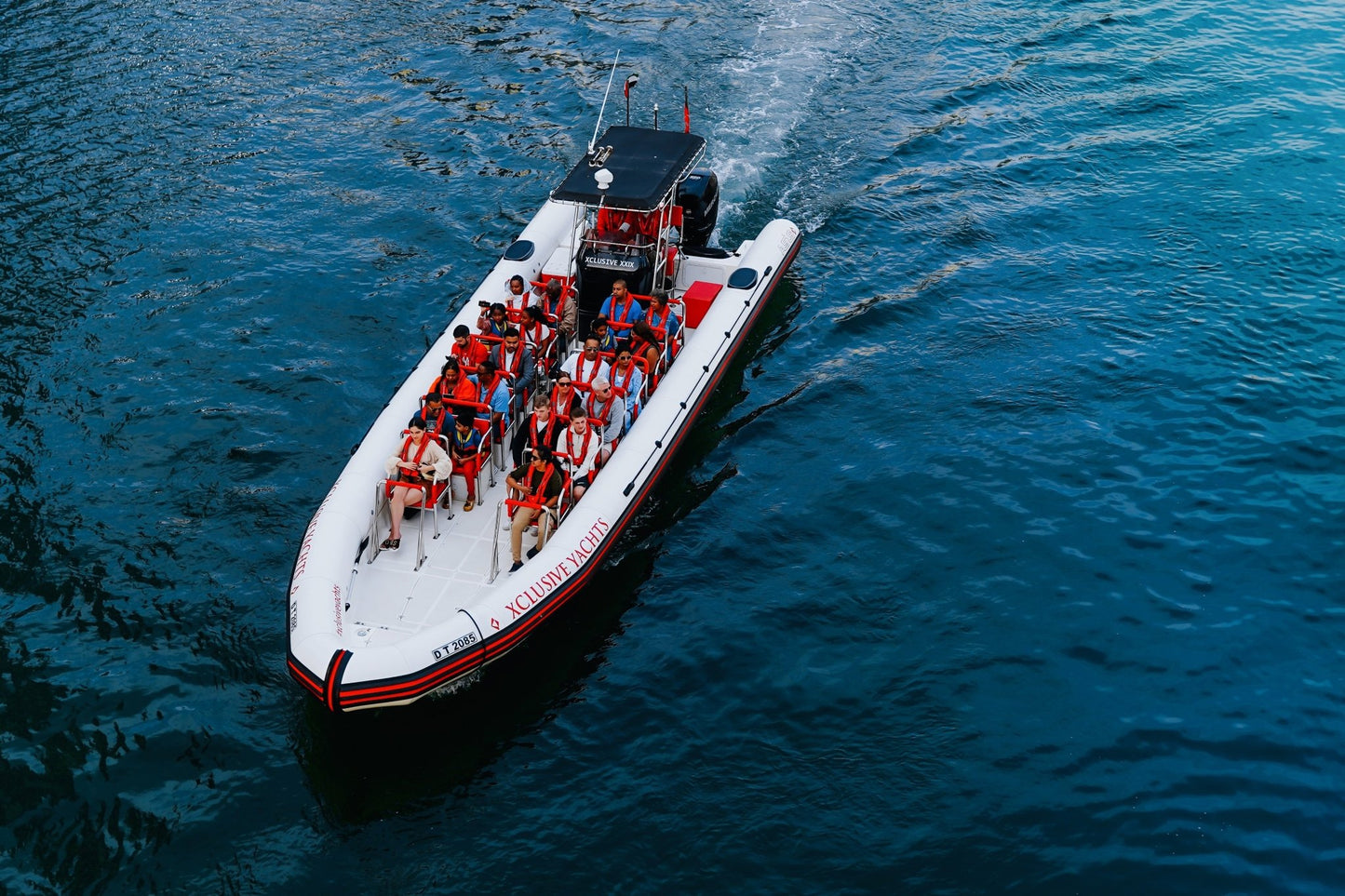 Dubai: Speedboat Tour Marina, Atlantis, Palm & Burj Al Arab
