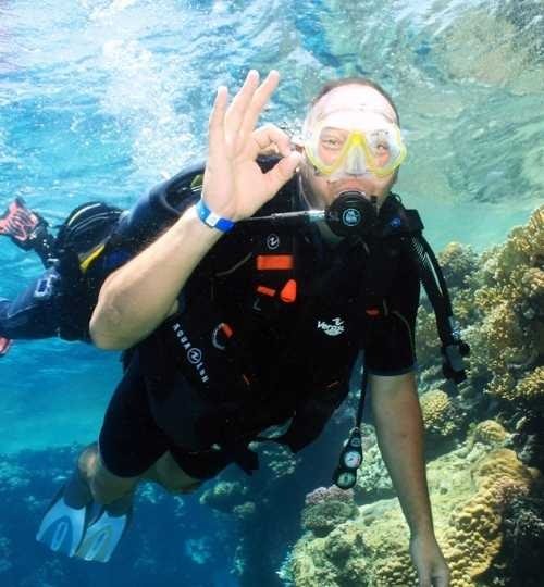 Sharm El Sheikh: Learn Scuba Diving Course for Beginners