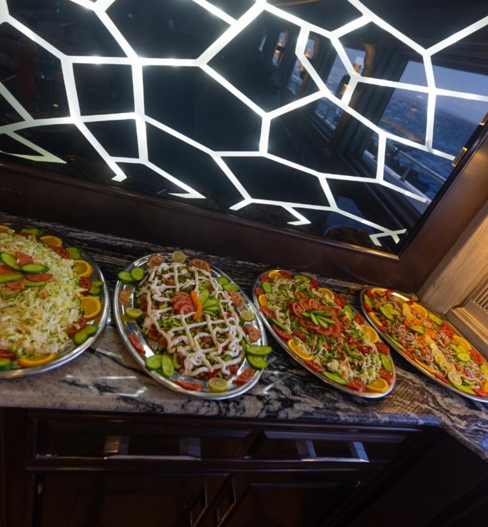 Hurghada: Luxus-VIP-Yachtausflug zur Orange Bay mit Mittagessen