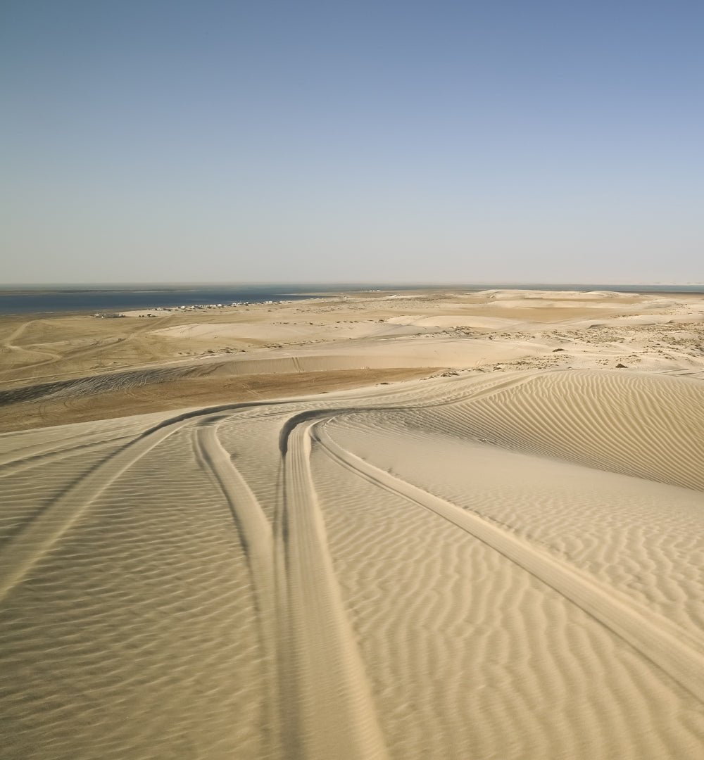 Doha : safari privé d'une demi-journée dans le désert, embarquement sur sable, balade à dos de chameau et visite de la mer intérieure