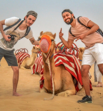 Dubai: Safari de meio dia no deserto, passeio nas dunas, sandboard e passeio de camelo