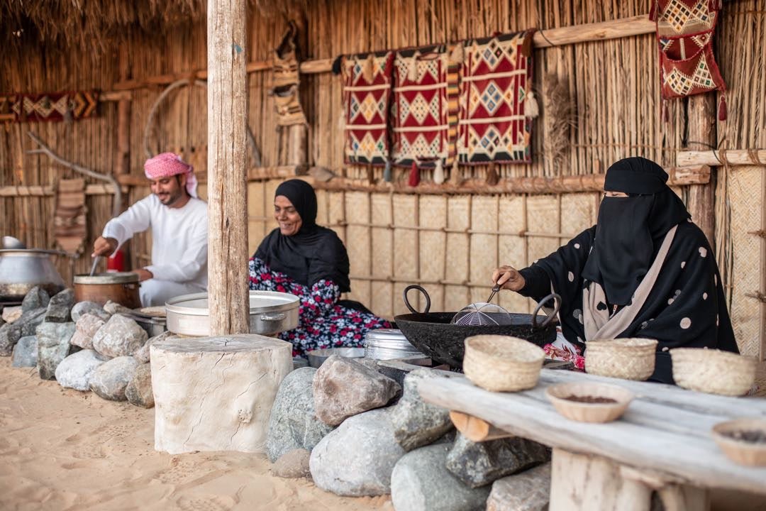 Dubai: Bedouin Desert Safari with Traditional Breakfast