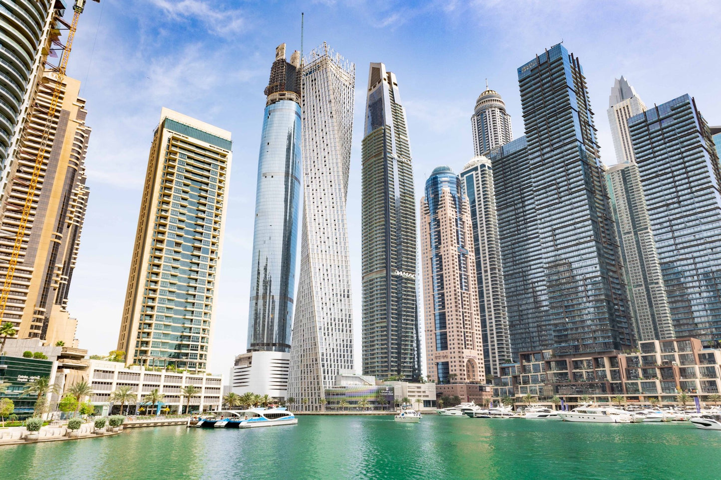Dubai: passeio de iate de luxo com almoço ou jantar com churrasco opcional