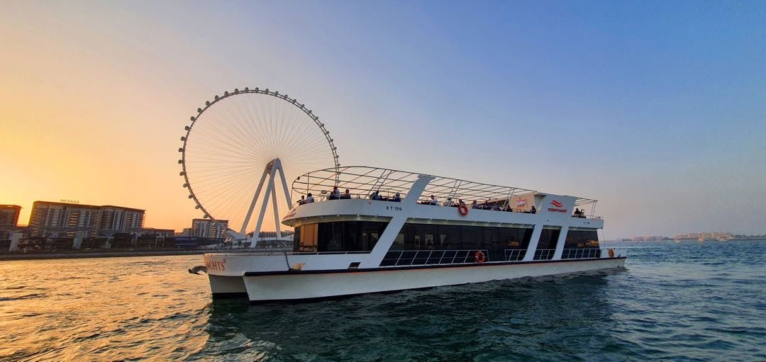 Dubai: cruzeiro noturno pela marina com jantar
