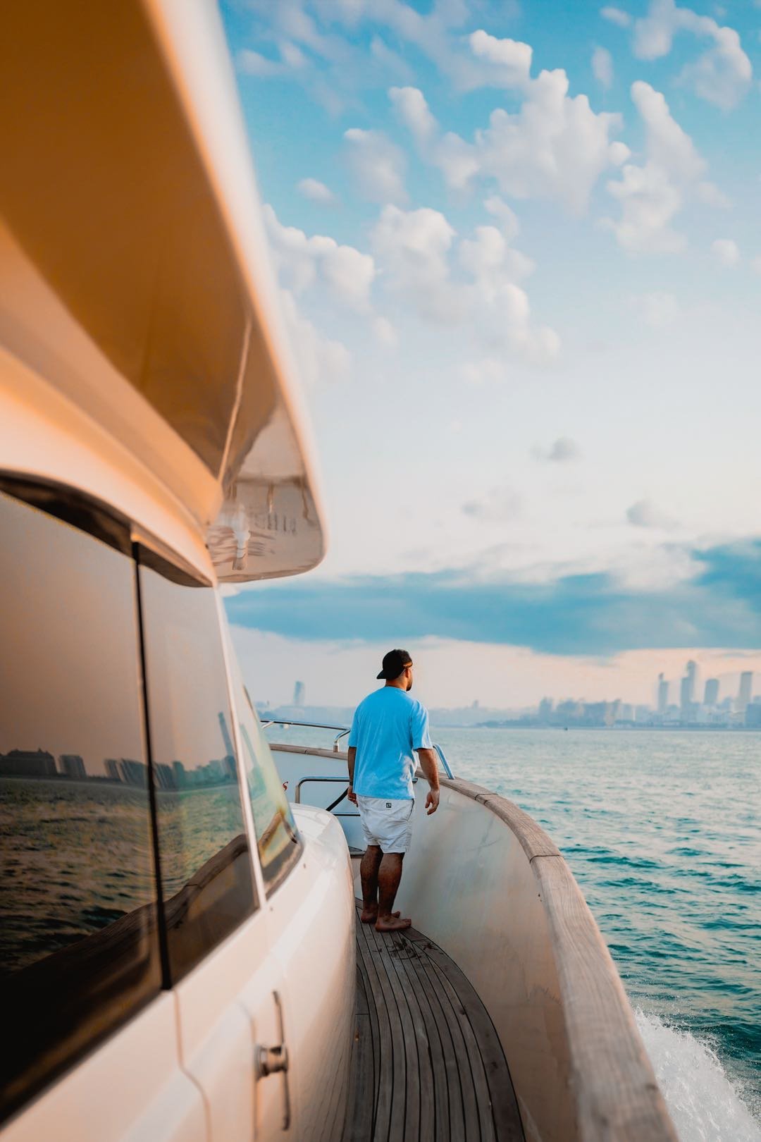 Dubaï : visite matinale en yacht de la marina avec petit-déjeuner