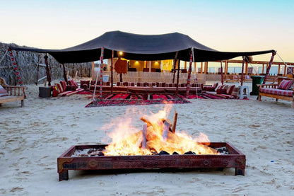 Doha: VIP Overnight Desert Camping Experience with BBQ Dinner & Stargazing