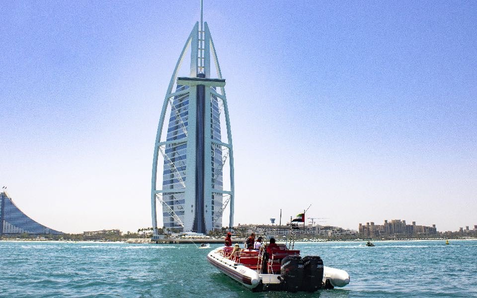 Dubai: Speedboat Tour Marina, Atlantis, Palm & Burj Al Arab