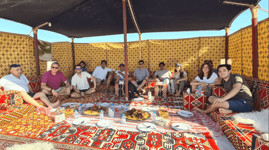 الدوحة: رحلة سفاري صحراوية مميزة لكبار الشخصيات ليوم كامل مع عشاء على الطراز البدوي التقليدي