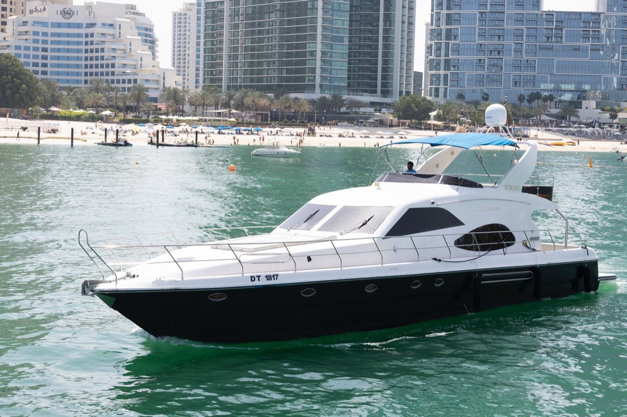Dubai: Privatvermietung einer Wukong 68-Fuß-Luxusyacht