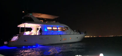 Doha: Couples Romantic Dinner on a Luxury Yacht