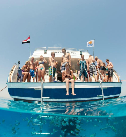 From El Gouna: Snorkeling 6 in 1 Yacht Trip in Hurghada with Buffet Lunch
